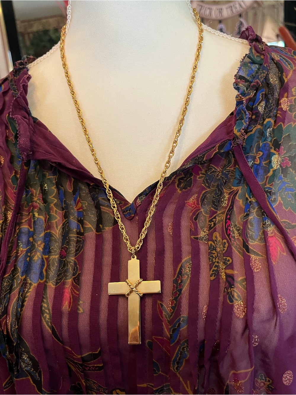 Vintage Sarah Coventry Large “Wrapped” Cross Necklace 1970s